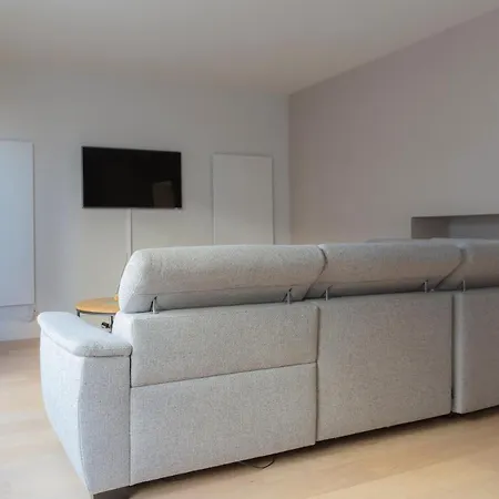 Res Henri Iv Apartman